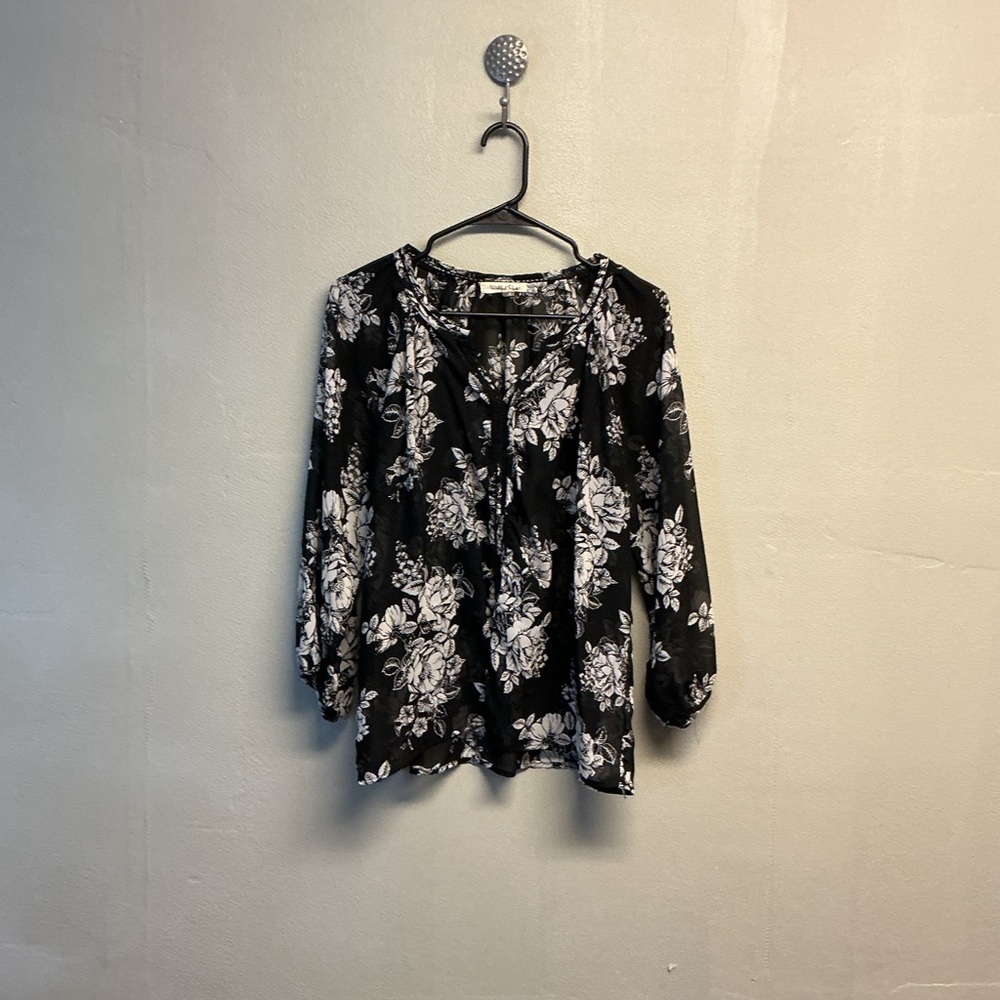 Wishful Park Black and White Floral Blouse XL 0103